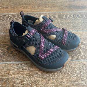 Chaco Kids - Odyssey Sandals - Size 4